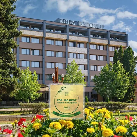 Jitomir Hotel