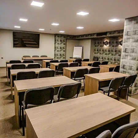 Jitomir Hotel