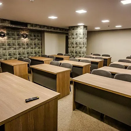 Jitomir Hotel 4*