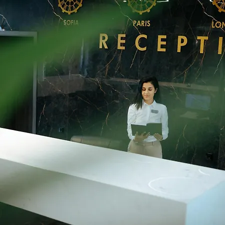 Jitomir מלון מונטנה