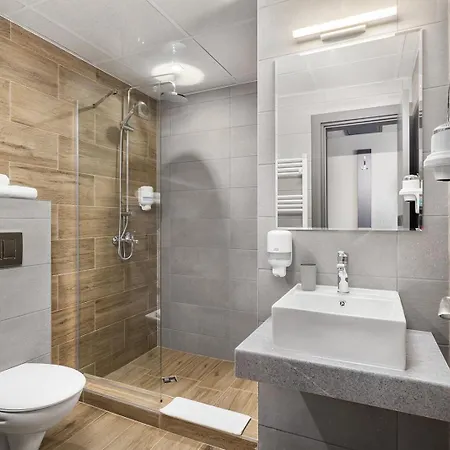 Hotel Jitomir 4*