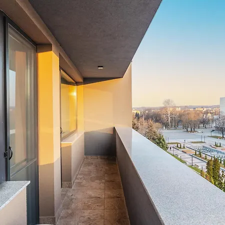 Jitomir Hotel Montana