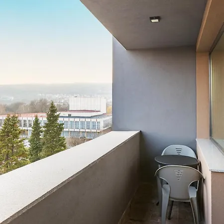 Jitomir Hotel Montana