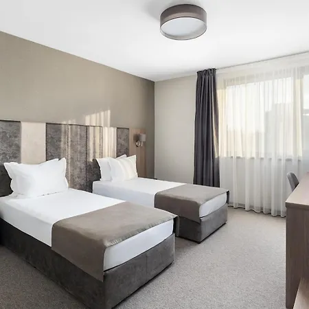 Hotel Jitomir 4*