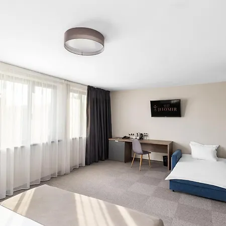 Hotel Jitomir 4*